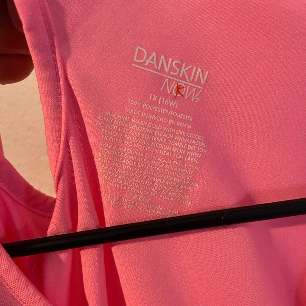Workout Top - Picture 4 of 4